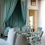 Vakantiehuis Spacieux Avec Deux Au Chateau
