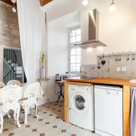 Spacieux Avec Deux Au Chateau Holiday home *