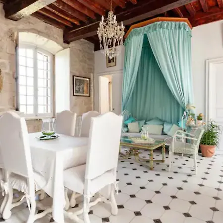 Spacieux Avec Deux Au Chateau * Valence (Gard)