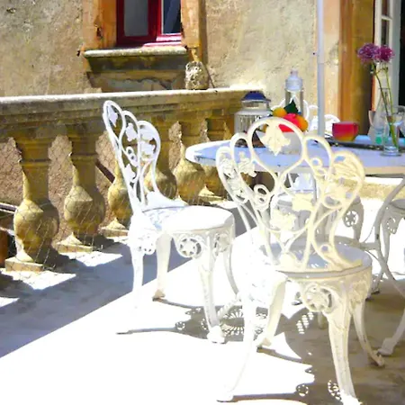 Spacieux Avec Deux Au Chateau * Valence (Gard)