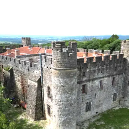 Spacieux Avec Deux Au Chateau Valence (Gard)