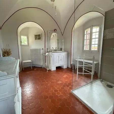Spacieux Avec Deux Au Chateau Valence (Gard)