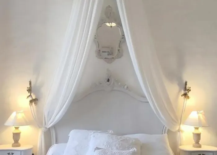 Spacieux Avec Deux Au Chateau Vakantiehuis Valence (Gard)